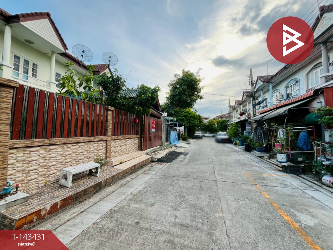 ขายบ้านแฝด หมู่บ้านสุธาวี คลัสเตอร์เฮ้าส์ บางพลี สมุทรปราการ