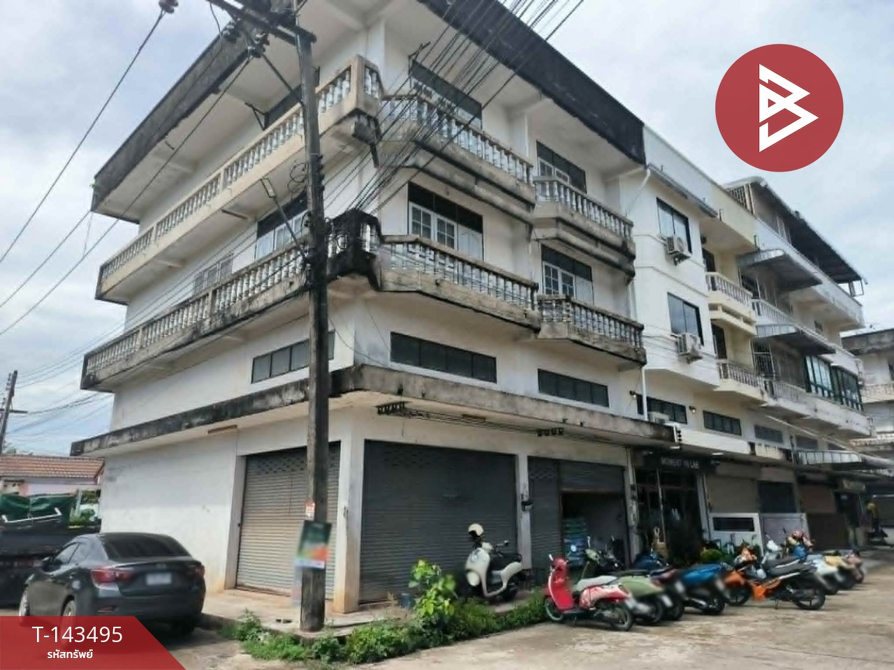 ขายอาคารพาณิชย์ 3 ชั้นครึ่ง 2 คูหา ต.คลองนารายณ์ จันทบุรี ทำเลดีติดถนน