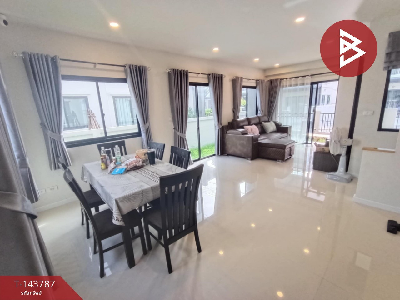 ขายบ้านแฝด หมู่บ้านบริทาเนีย บางนา กม.42 บางปะกง ฉะเชิงเทรา