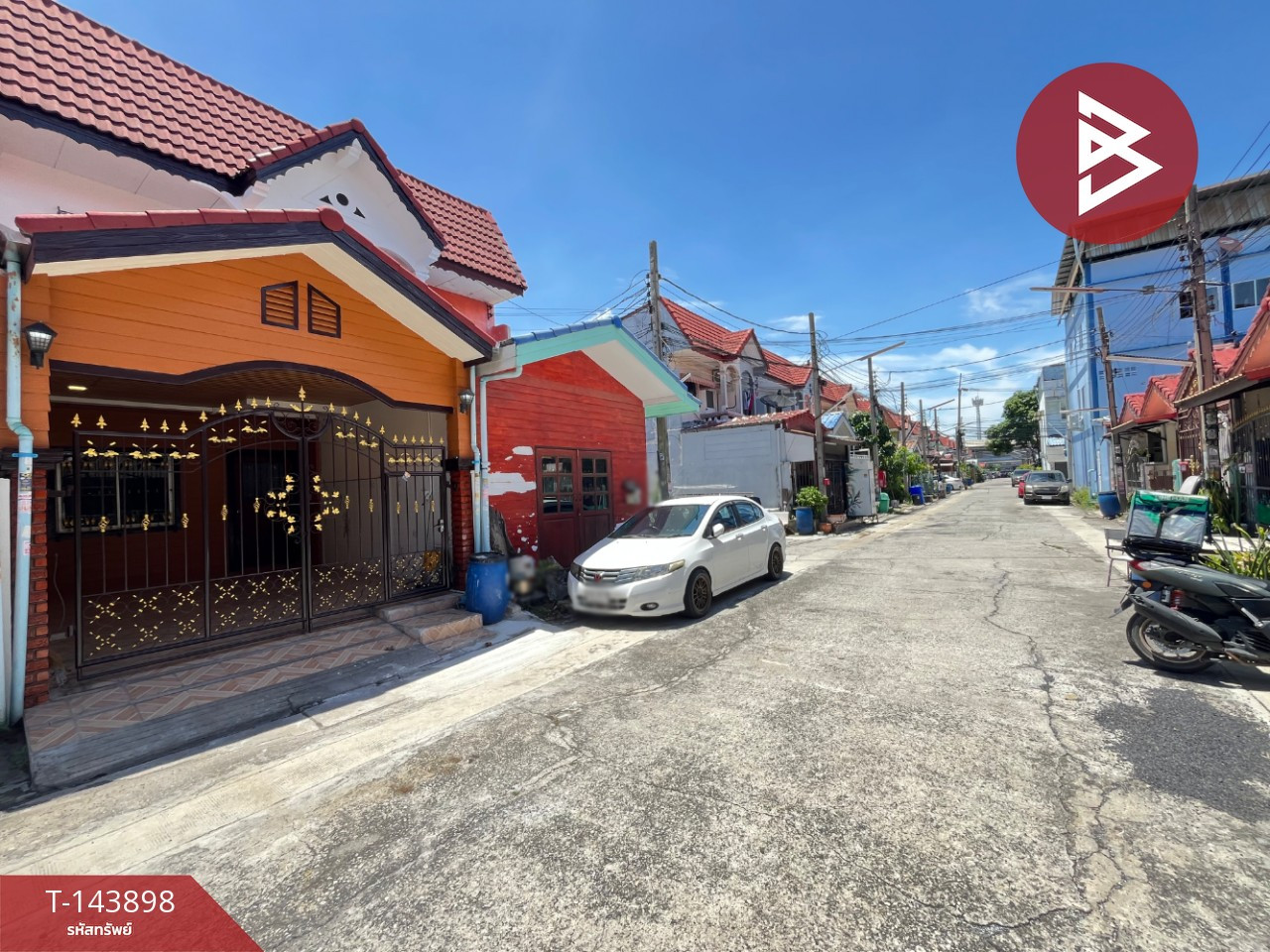 ขายทาวน์เฮ้าส์ หมู่บ้านฉัตรฉรงค์ แพรกษา สมุทรปราการ