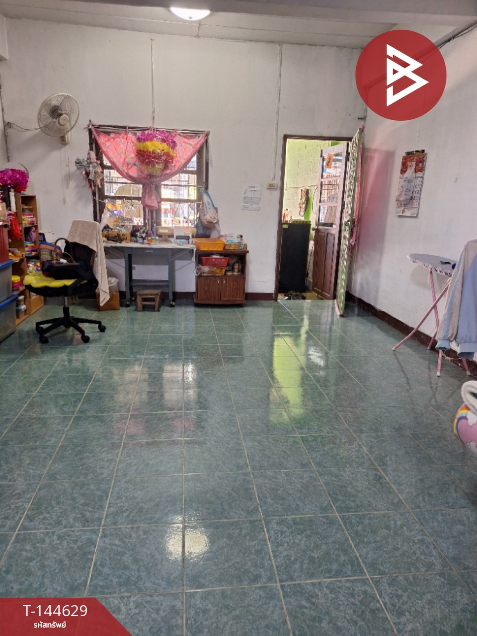 ขายทาวน์เฮ้าส์ หมู่บ้านฉัตรฉรงค์ แพรกษา สมุทรปราการ