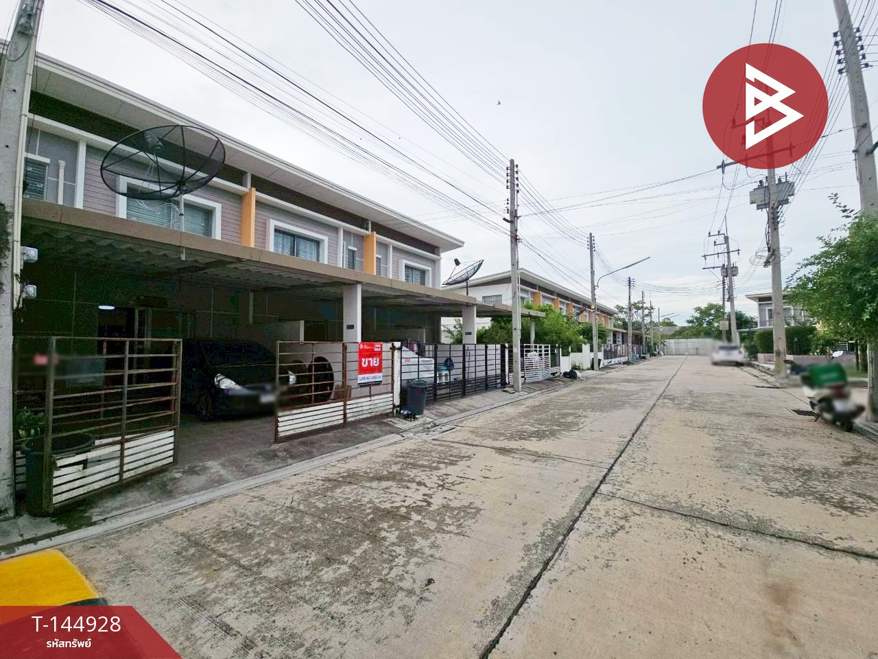 ขายทาวน์เฮ้าส์ หมู่บ้านไลฟ์ ทาวน์โฮม ห้วยกะปิ (Life Townhome) ชลบุรี