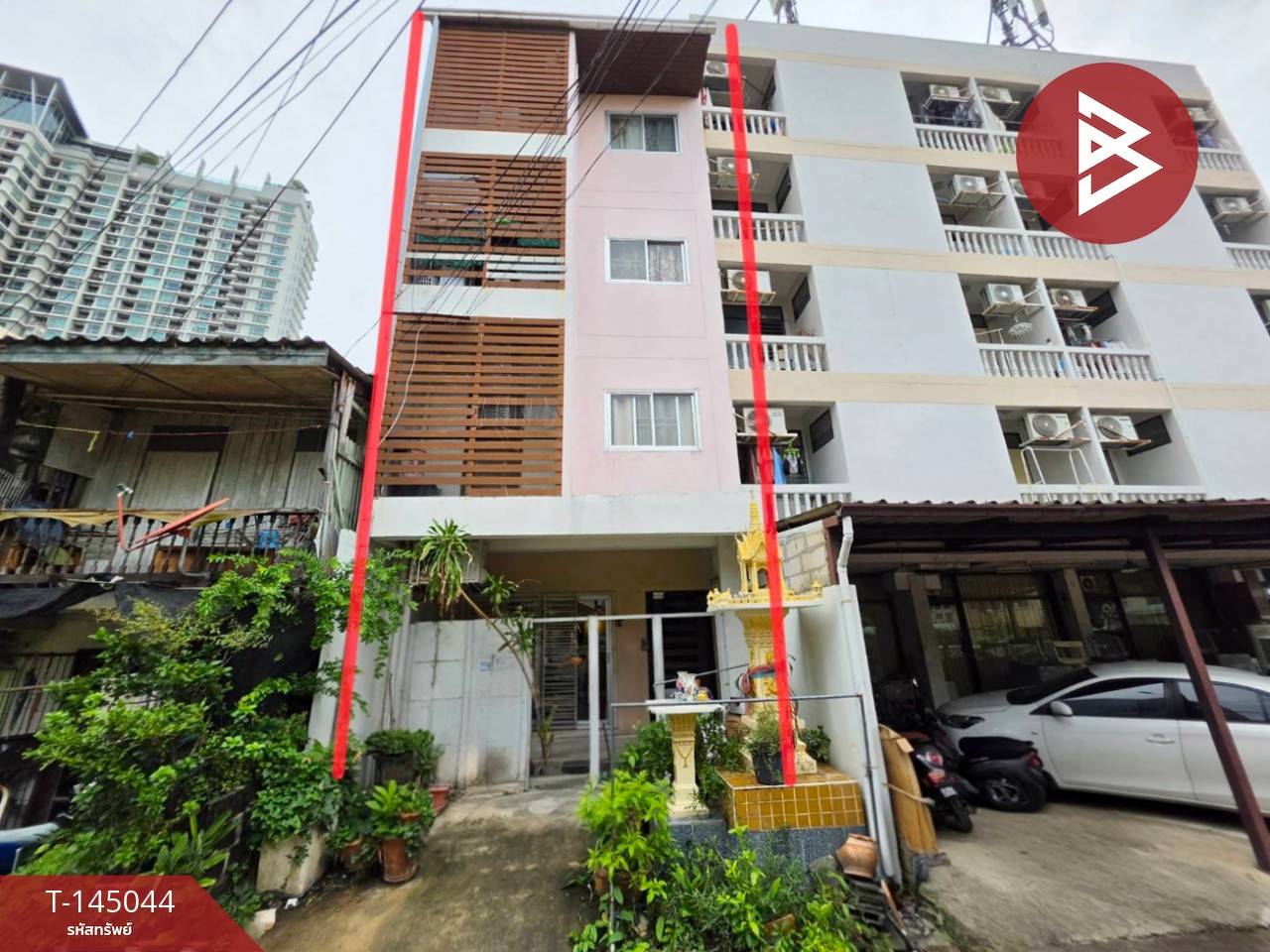 ขายอาคารพาณิชย์ 4 ชั้นพร้อมกิจการห้องเช่า ซอยสุนทรศิริ ก้วยขวาง กรุงเทพฯ