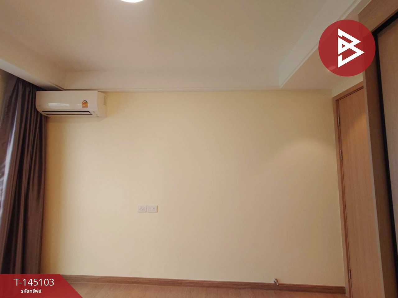 ขายคอนโดมิเนียม รีเกิล สาทร-นราธิวาส (Regal Sathon-Naradhiwas) สาทร กรุงเทพมหานคร