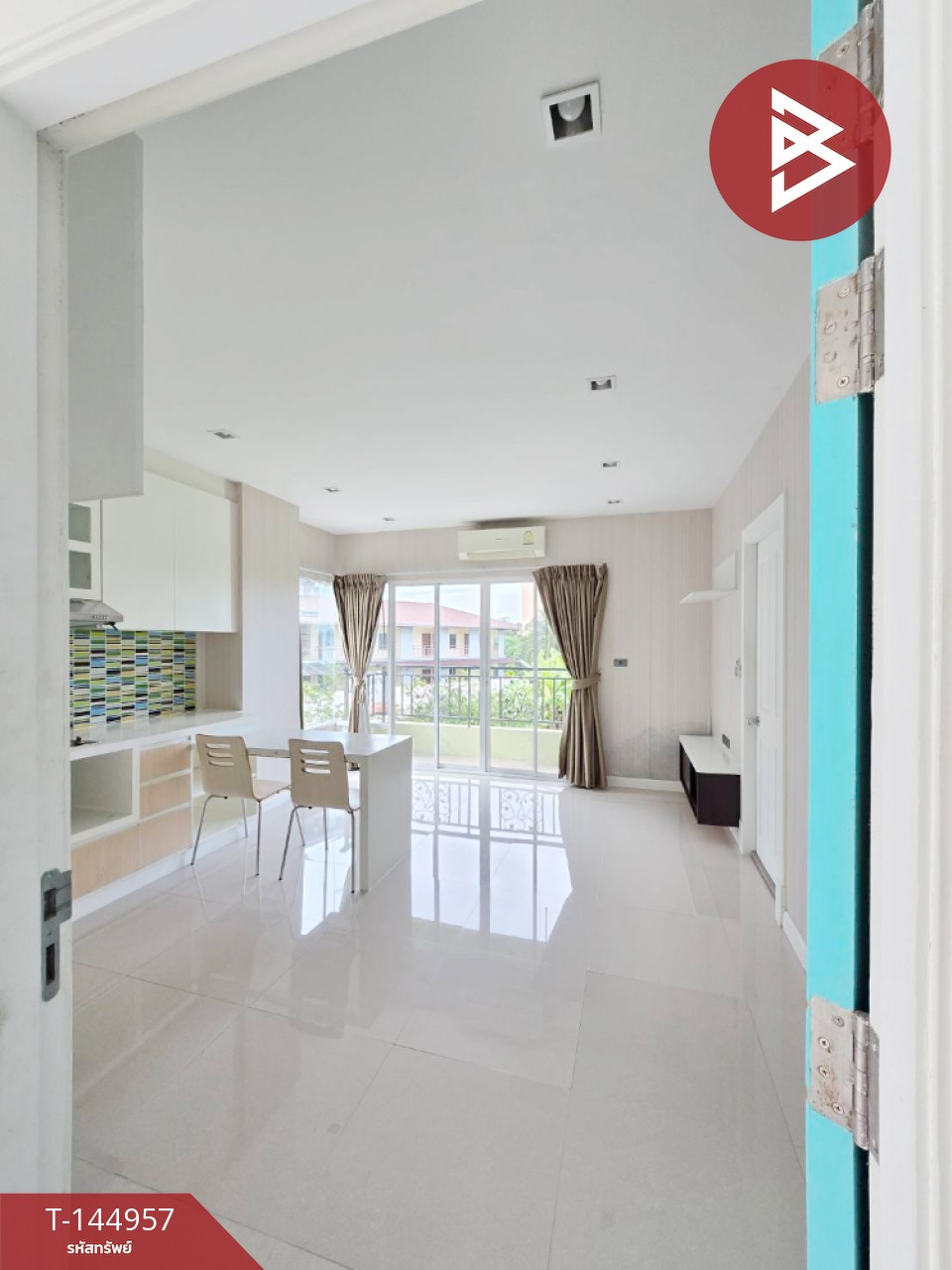 ขายคอนโด เออบาน่า เพลส (Urbana Place) ชลบุรี