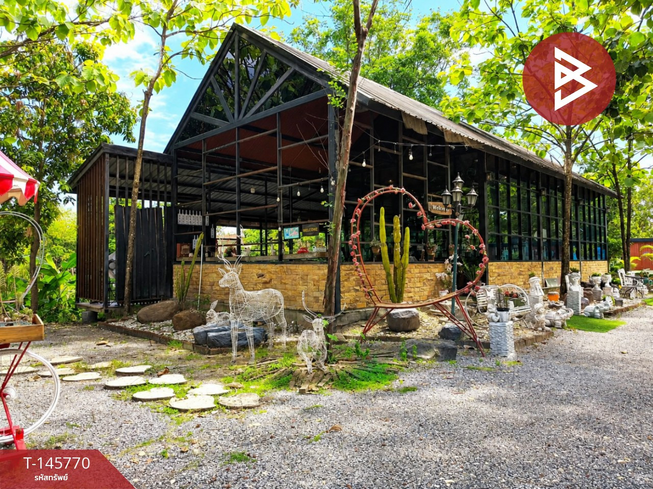 ขายที่ดินพร้อมกิจการร้านอาหาร/คาเฟ่ เนื้อที่ 12 ไร่ 1 งาน 45 ตร.วา มาบไผ่ บ้านบึง ชลบุรี