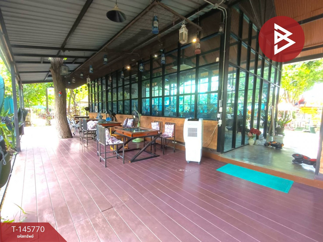 ขายที่ดินพร้อมกิจการร้านอาหาร/คาเฟ่ เนื้อที่ 12 ไร่ 1 งาน 45 ตร.วา มาบไผ่ บ้านบึง ชลบุรี