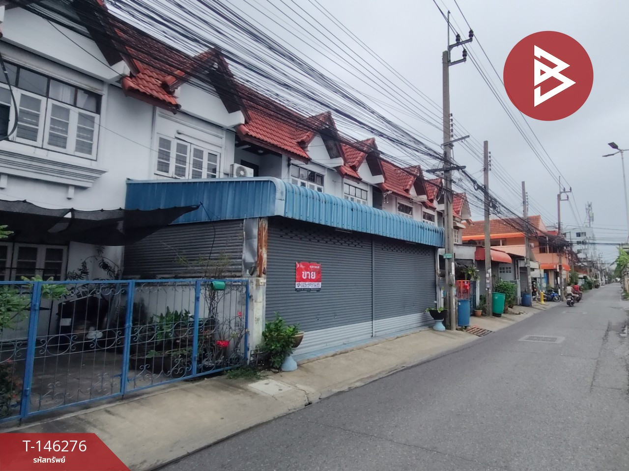 ขายทาวน์เฮ้าส์ 2 หลัง เนื้อที่ 35.9 ตร.วา ท้ายบ้านใหม่ สมุทรปราการ ใกล้รถไฟฟ้า BTS สถานีเคหะ