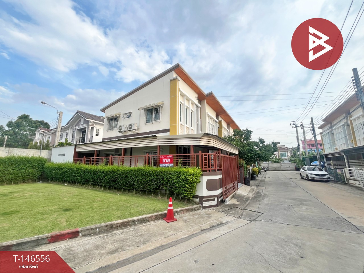 ขายทาวน์เฮ้าส์ หมู่บ้านโกลเด้นทาวน์ บางนา-กิ่งแก้ว (Golden Town Bangna-Kingkaew) สมุทรปราการ