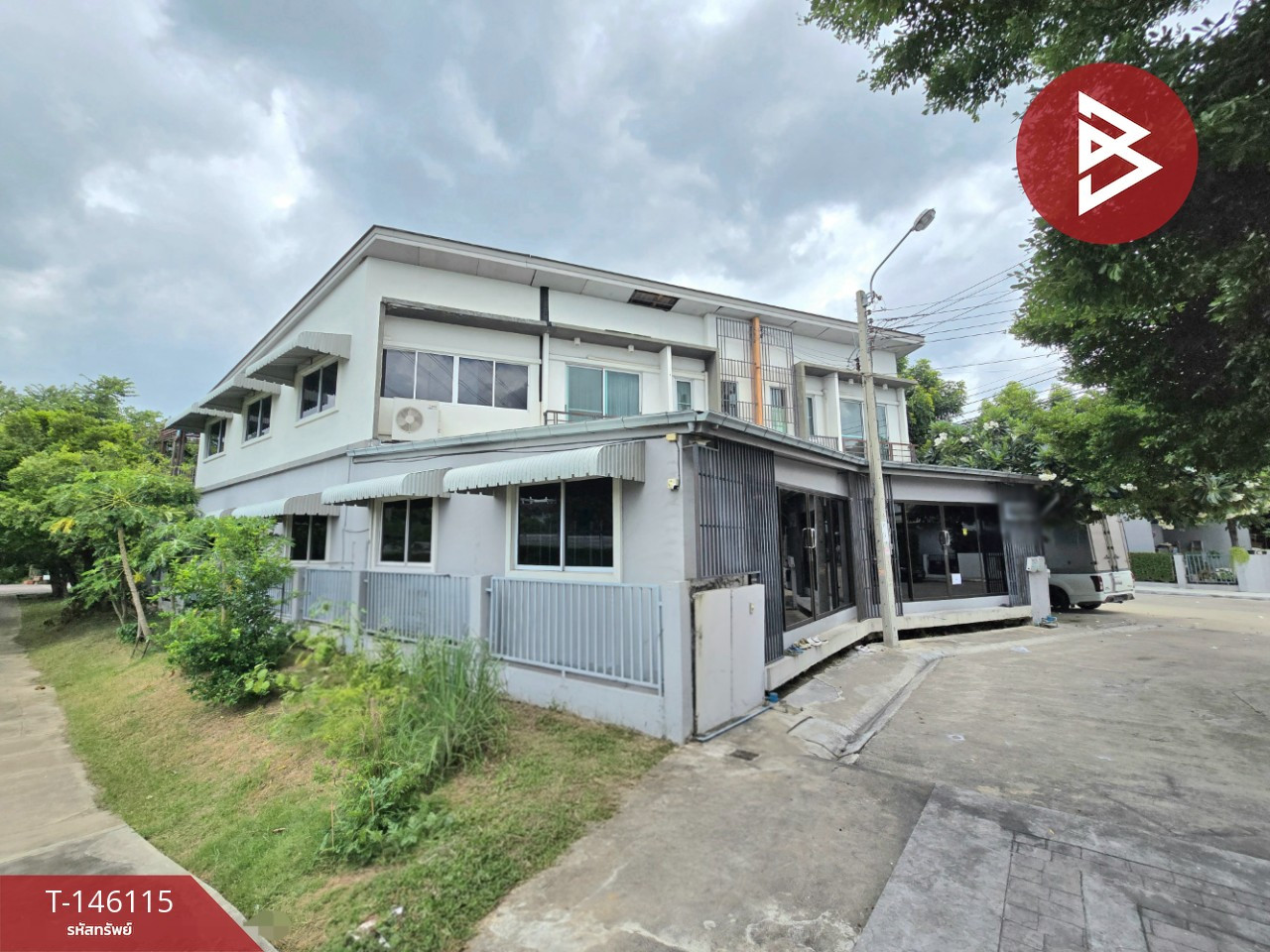 ขายทาวน์เฮ้าส์ หมู่บ้านเดอะวิลเลจ กาญจนาภิเษก-ราชพฤกษ์ (The Village Kanjanapisek) กรุงเทพมหานคร