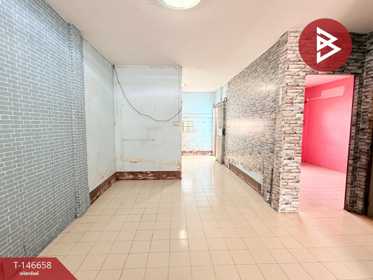 ขายทาวน์เฮ้าส์ชั้นเดียว เนื้อที่ 21 ตร.วา ศรีราชา ชลบุรี