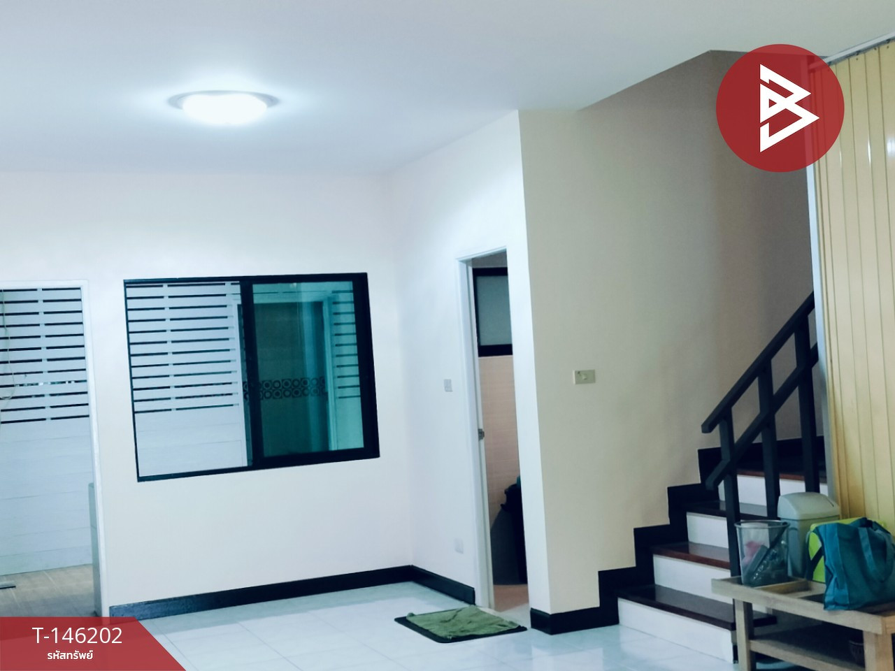 ขายทาวน์เฮ้าส์ หมู่บ้านมหาชัยเมืองทอง สมุทรสาคร รีโนเวทใหม่