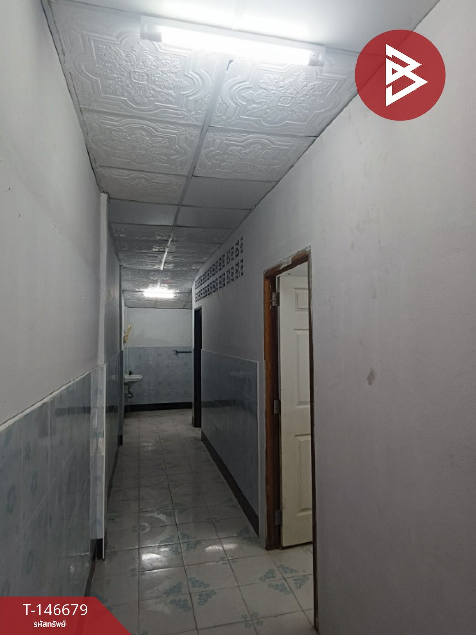 ขายทาวน์เฮ้าส์ 2 ชั้น เนื้อที่ 20 ตร.วา ท่าช้าง จันทบุรี