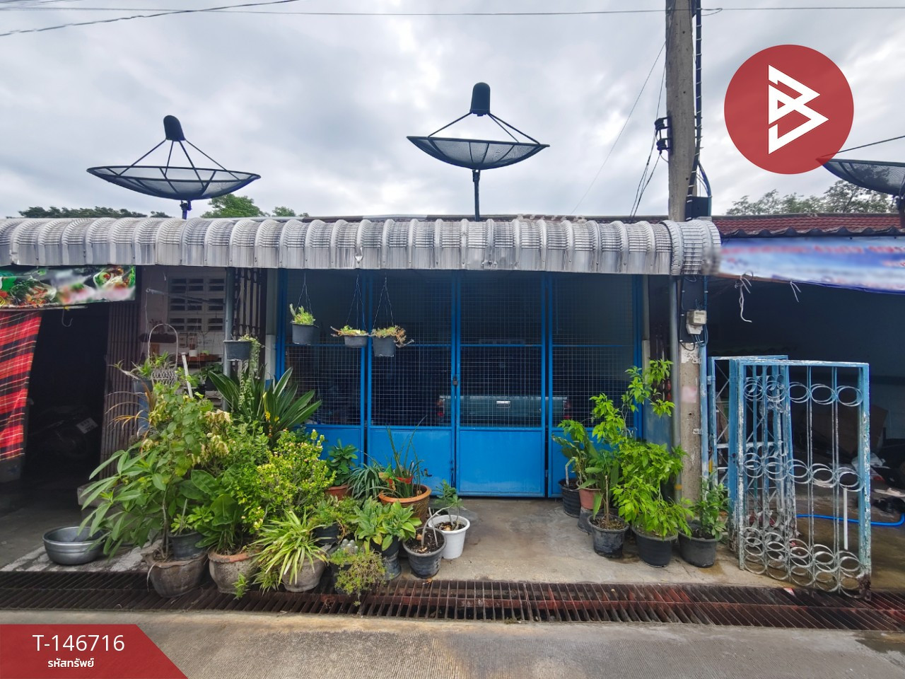 ขายด่วนทาวน์เฮ้าส์ชั้นเดียว เนื้อที่ 20 ตร.วา บ้านโป่ง ราชบุรี ใกล้ตลาดบ้านโป่ง