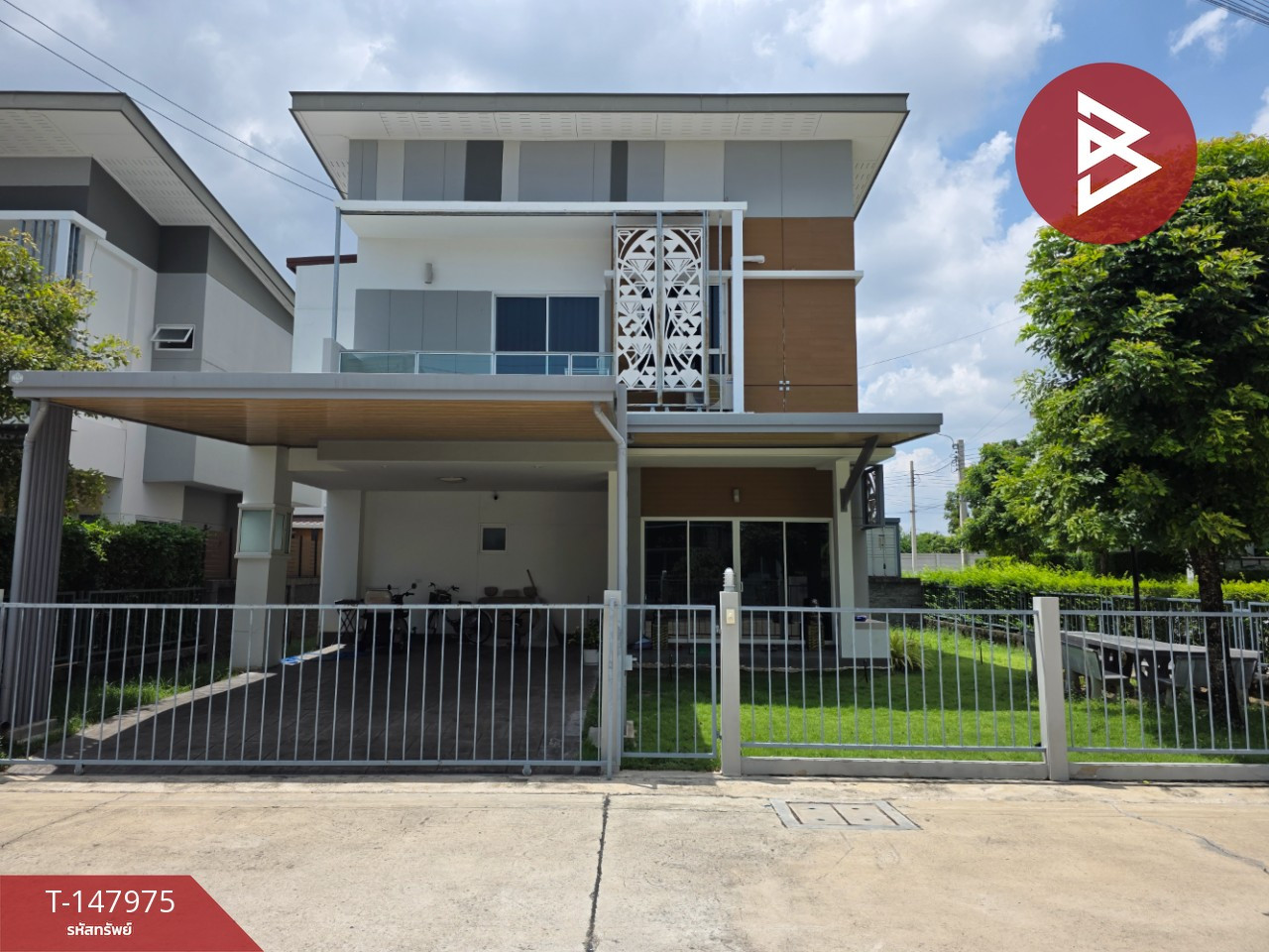 ขายบ้านเดี่ยว หมู่บ้านเลอนีโอ ไพร์ม แพรกษา-เทพารักษ์ สมุทรปราการ