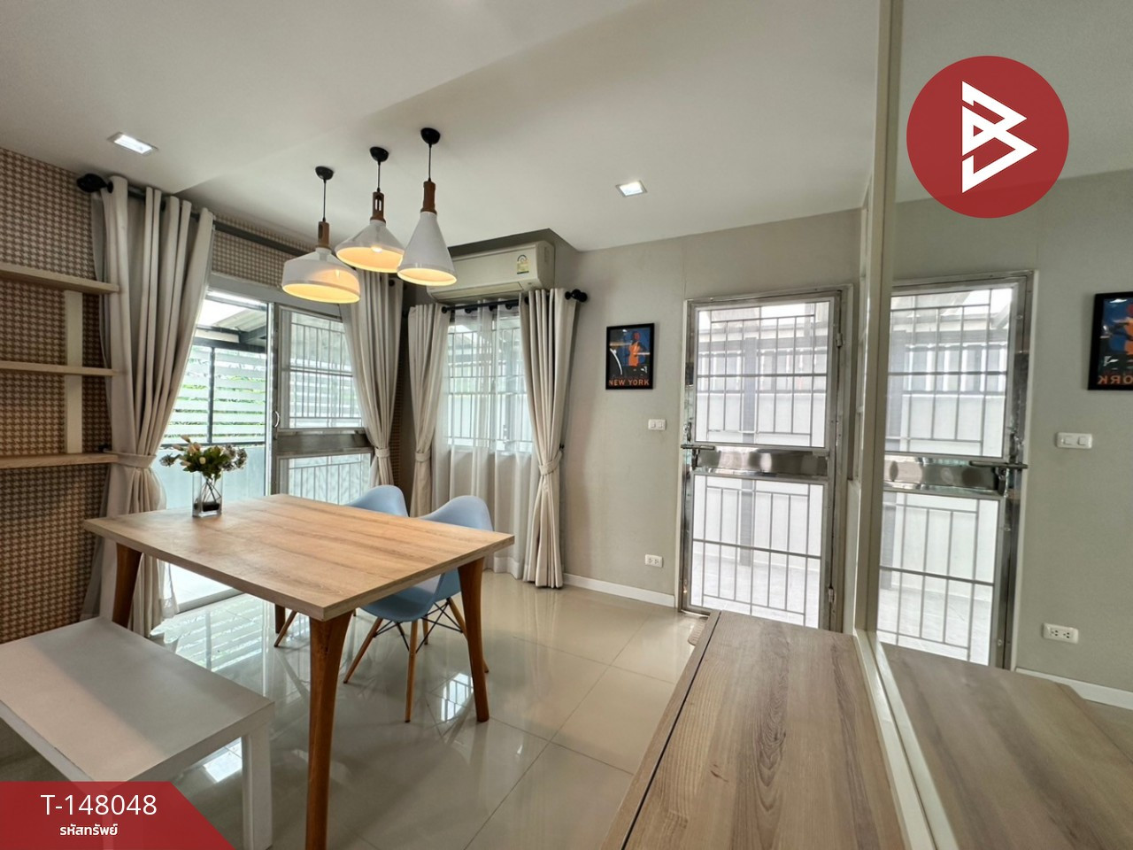 ขายทาวน์เฮ้าส์ หมู่บ้านพฤกษา86/2 ลาดกระบัง-สุวรรณภูมิ บางเสาธง สมุทรปราการ พร้อมอยู่