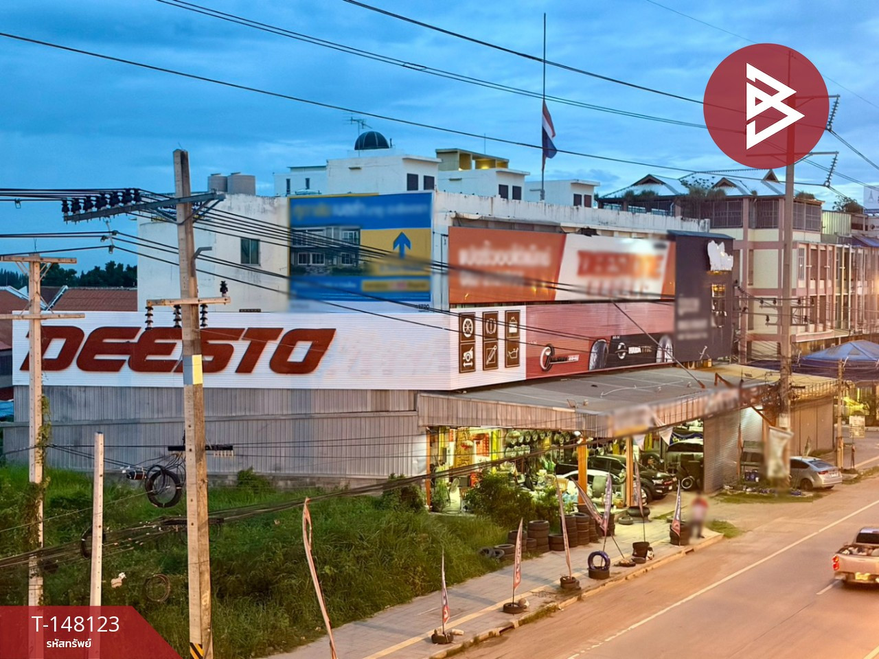 ขายอาคารพาณิชย์ 5 คูหา เนื้อที่ 98.1 ตร.วา บางตีนเป็ด ฉะเชิงเทรา