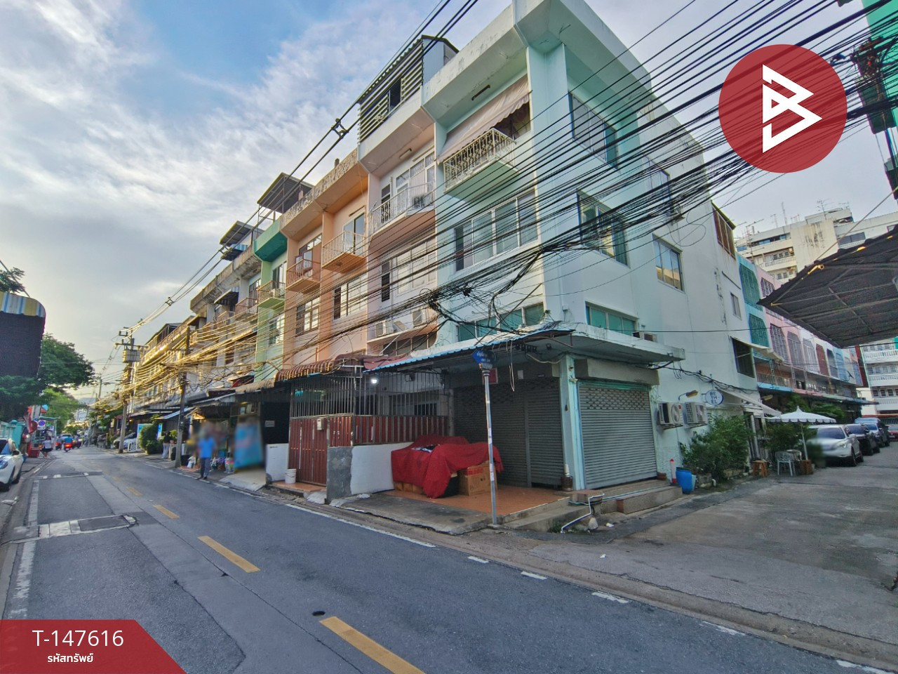 ขายอาคารพาณิชย์ 4 ชั้นหลังมุม ซ.สิรินธร 5 เนื้อที่ 14 ตร.วา บางพลัด กรุงเทพฯ ใกล้ ถ.สิรินธร