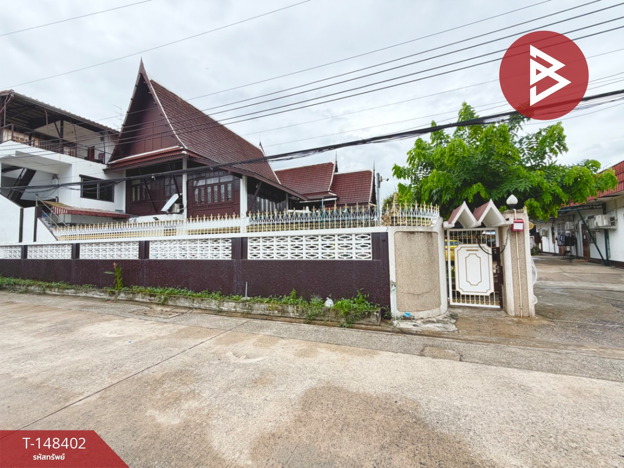 ขายอพาร์ทเมนท์พร้อมบ้านเดี่ยว เนื้อที่ 376 ตารางวา ซ.สังคมสงเคราะห์ 35 กรุงเทพมหานคร