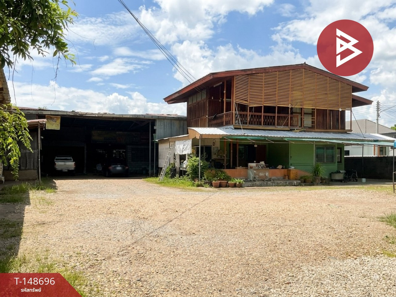 ขายบ้านเดี่ยวพร้อมที่ดิน เนื้อที่ 1 ไร่ ท่าอิฐ อุตรดิตถ์ ทำเลดี