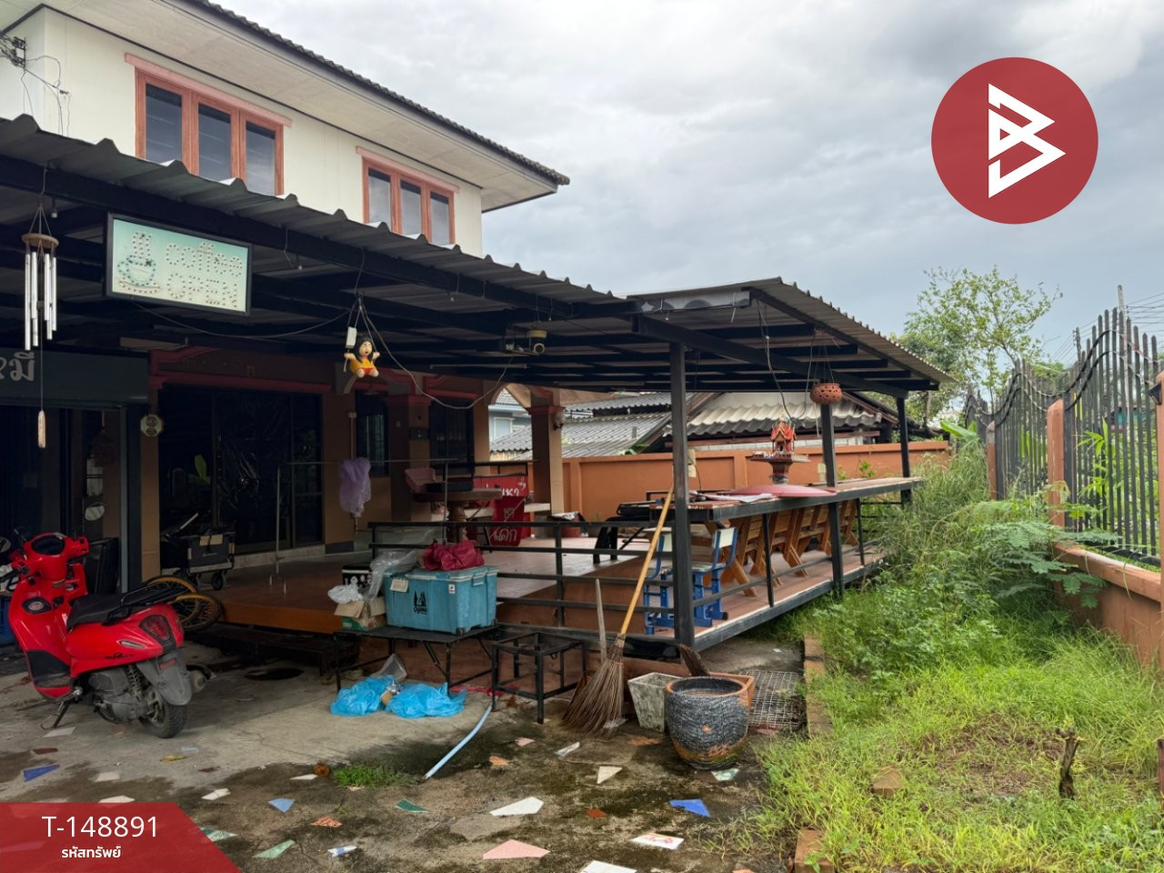 ขายบ้านเดียว 2 หลังติดกัน เนื้อที่ 162.3 ตร.วา ถ.บ้านร้องอ้อ สันผีเสื้อ เมืองเชียงใหม่