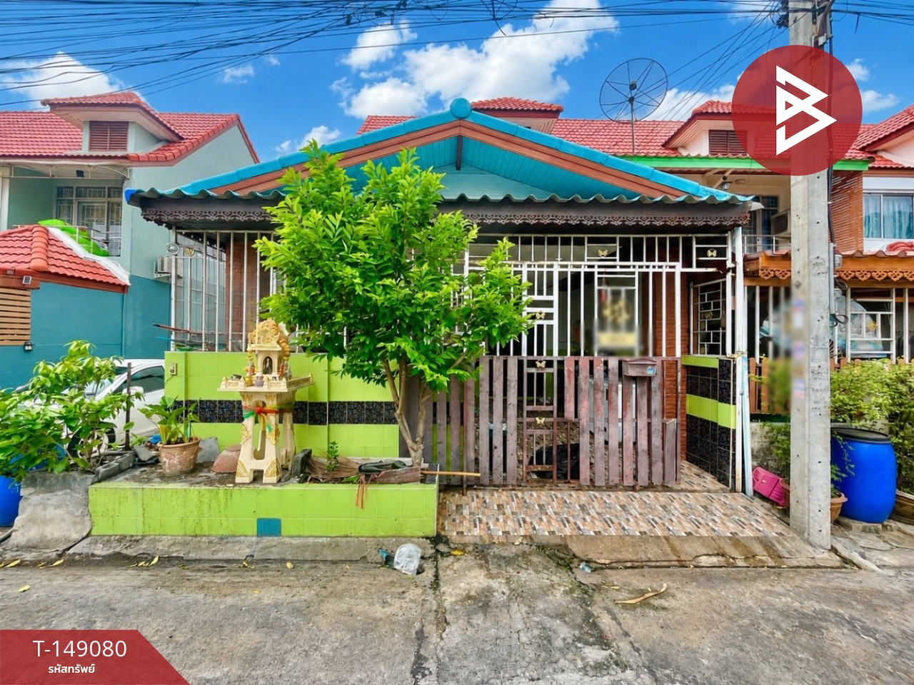 ขายทาวน์เฮ้าส์ หมู่บ้านเด่นชัย ซอยมังกร บางปูใหม่ สมุทรปราการ
