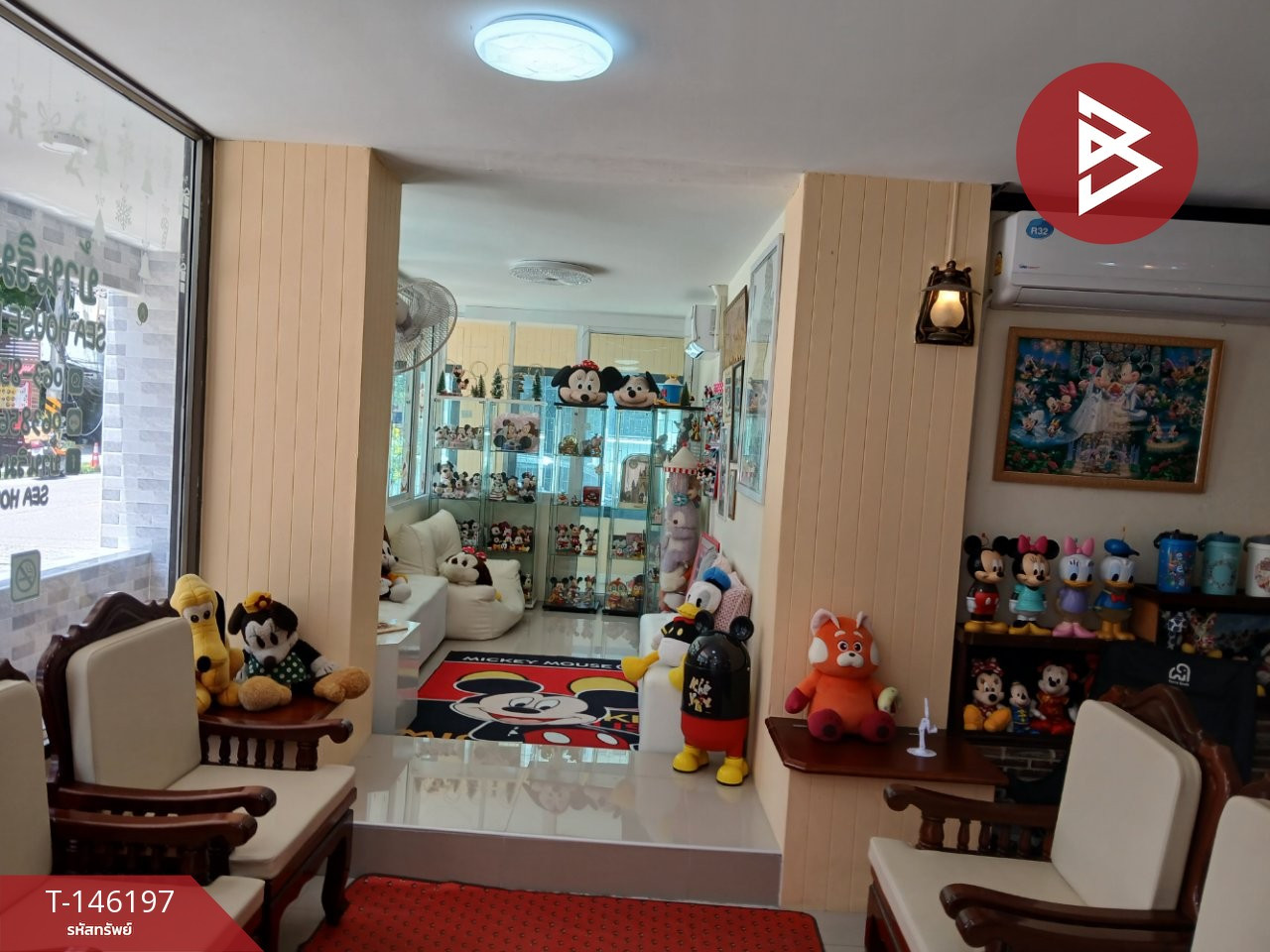 ขายรีสอร์ทห้องพัก 2 ชั้น เนื้อที่ 27 ตร.วา แสนสุข ชลบุรี