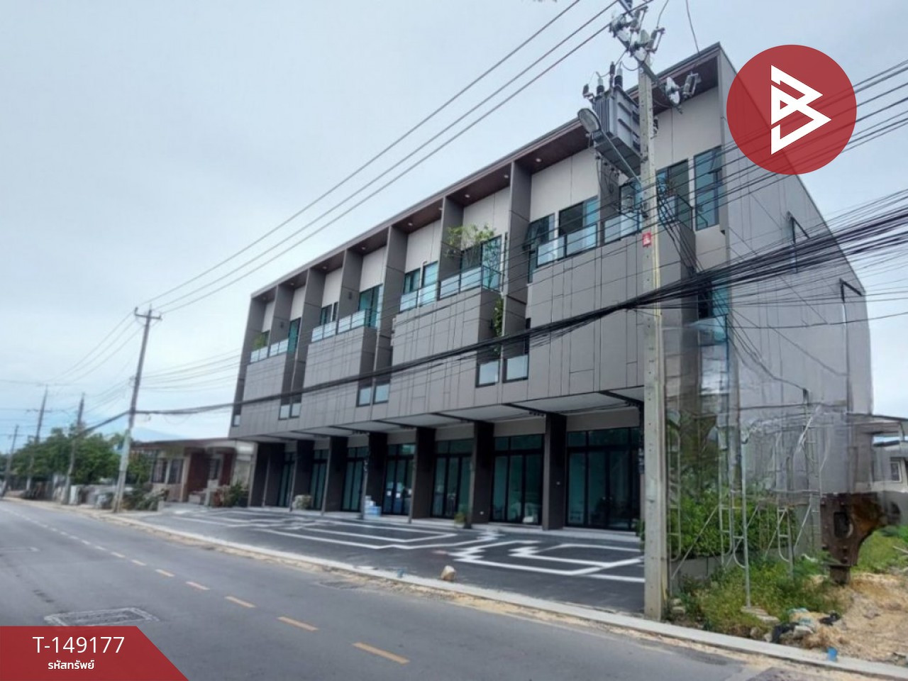 ขายทาวน์โฮม 3 ชั้น โครงการเอสบีซี ทีพี 96 (SBC TP96) สมุทรปราการ มือ 1 ขายถูก