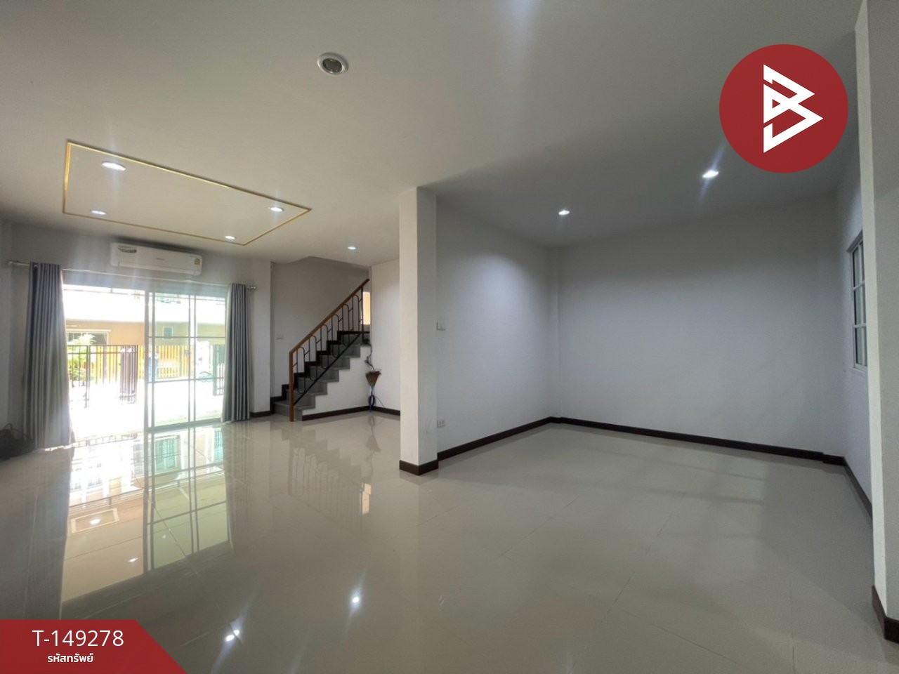 ขายบ้านแฝด หมู่บ้านนิราวิลล์ ไอริช (Niraville Irich) สมุทรสาคร