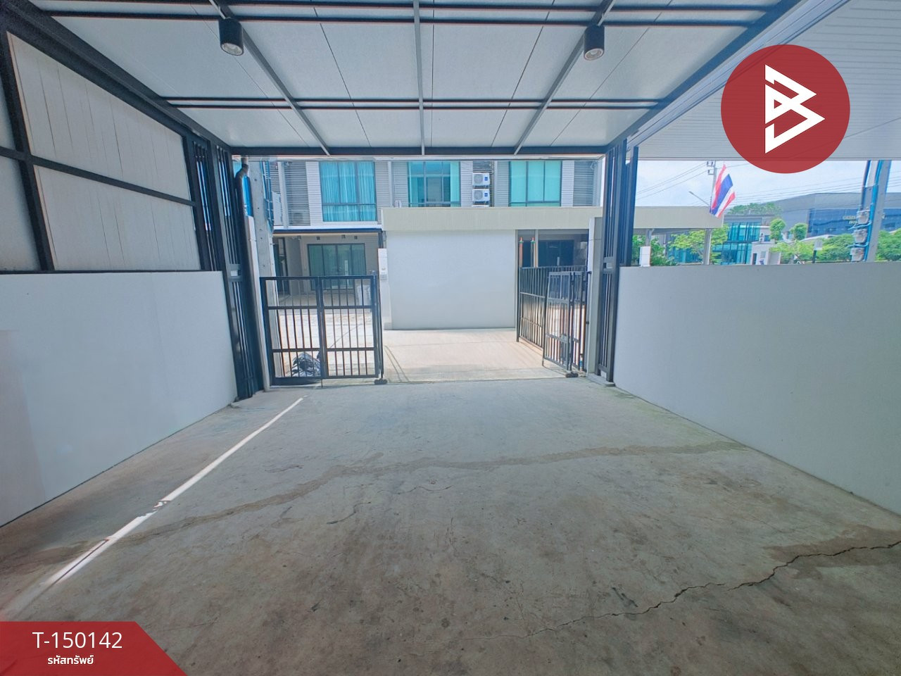 ขายทาวน์เฮ้าส์ หมู่บ้านพาทิโอ ลาดกระบัง-มอเตอร์เวย์ (Patio Ladkrabang-Motorway) กรุงเทพมหานคร