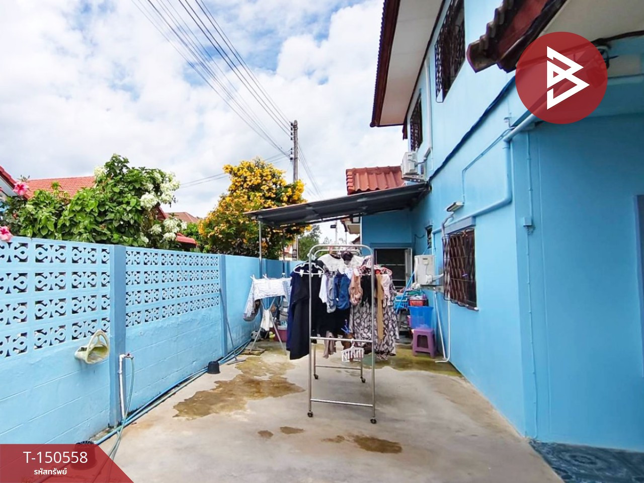ขายบ้านเดี่ยว 2 ชั้น หมู่บ้านไพรลดา นครปฐม (Prailada) ใกล้ทางขึ้น M81 ถนนมาลัยแมน
