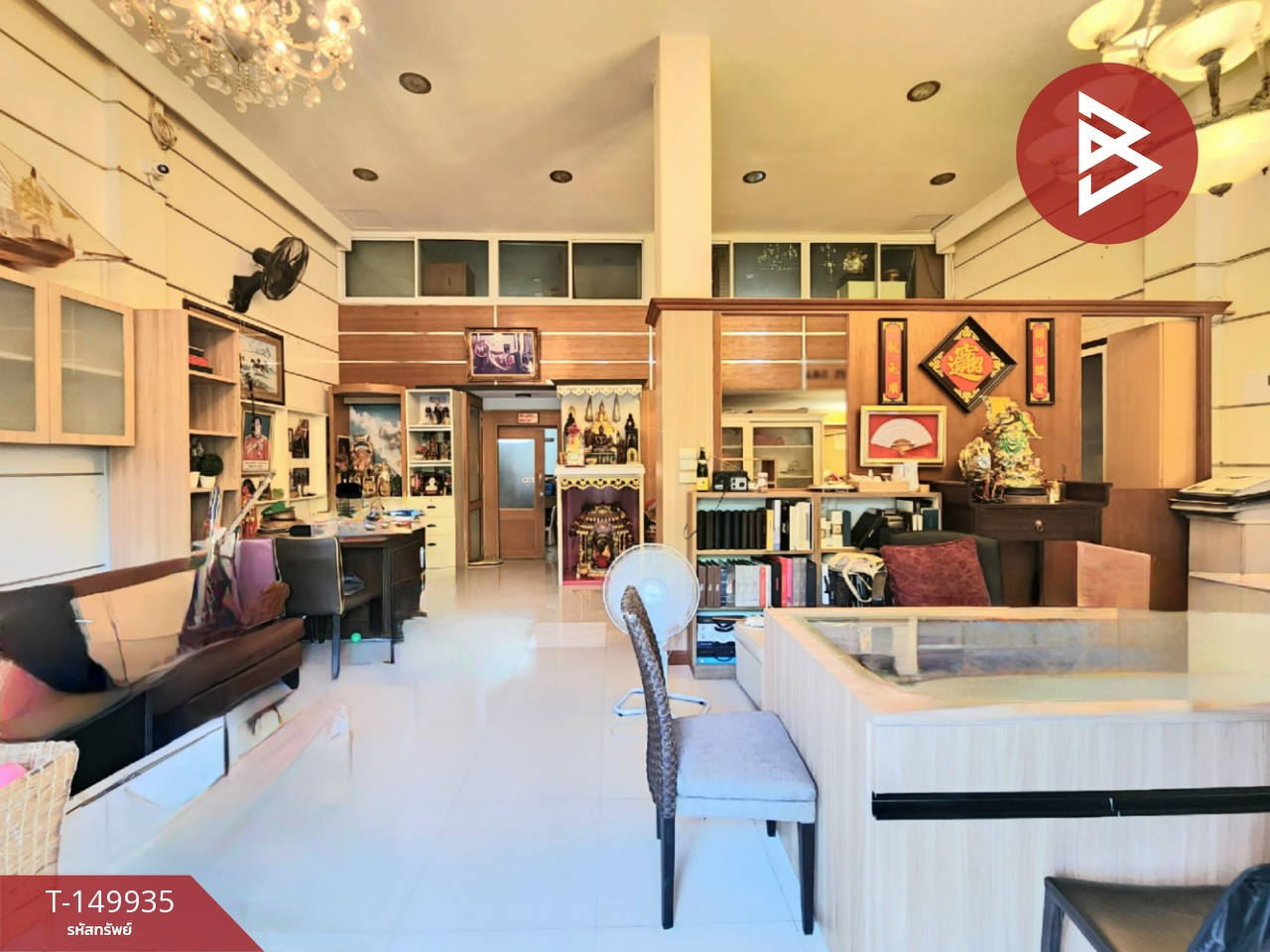 ขายอาคารพาณิชย์ 3.5 ชั้นและดาดฟ้า รามอินทรา 39 สุขาภิบาล 5-วัชรพล กรุงเทพฯ