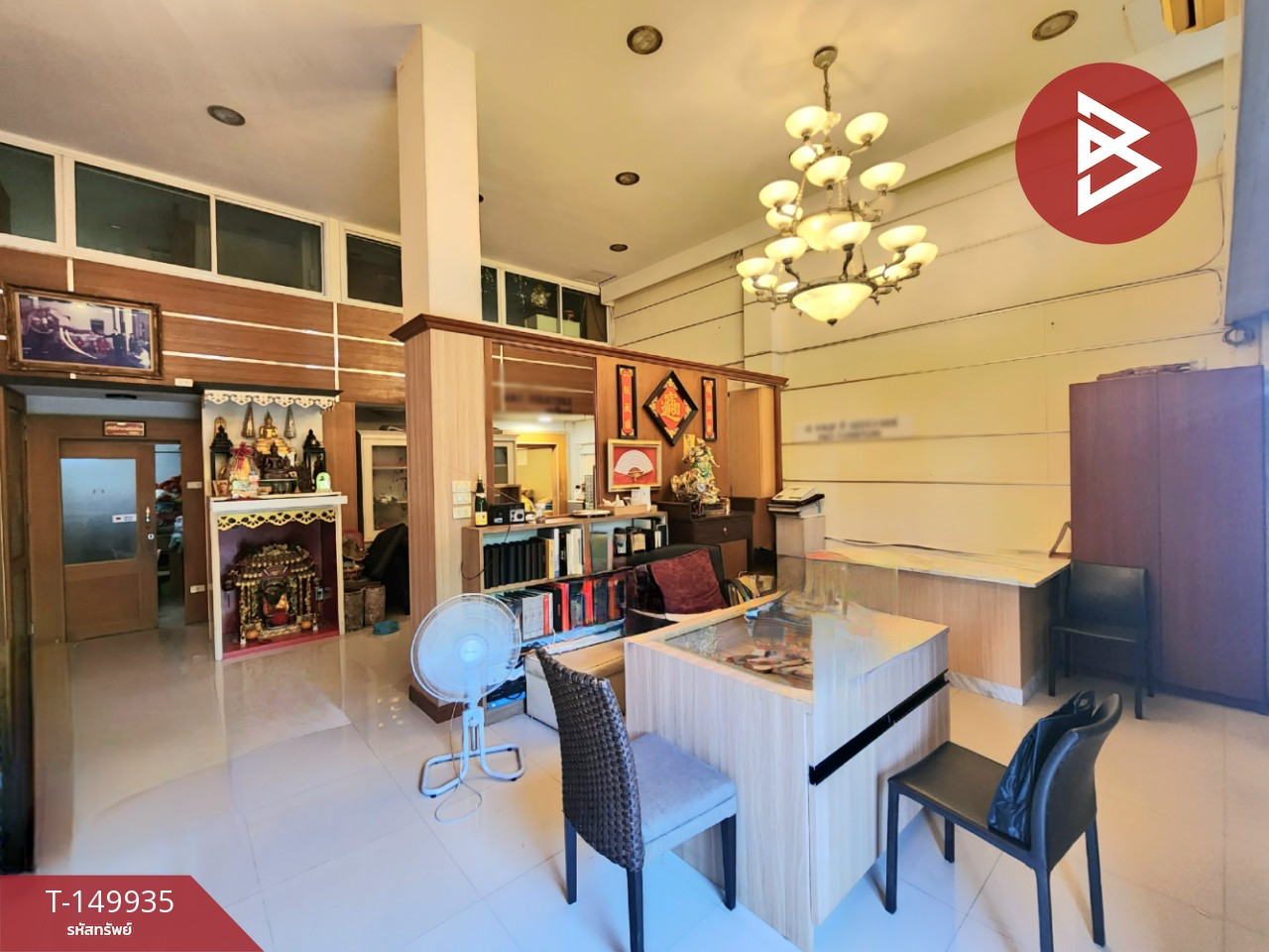 ขายอาคารพาณิชย์ 3.5 ชั้นและดาดฟ้า รามอินทรา 39 สุขาภิบาล 5-วัชรพล กรุงเทพฯ
