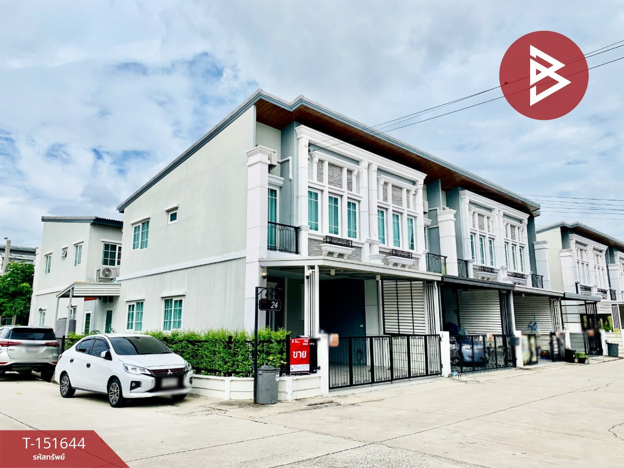 ขายทาวน์เฮ้าส์ หมู่บ้านโกลเด้น นีโอ สุขุมวิท-ลาซาล (Golden Neo Sukhumvit-Lasalle) สำโรงเหนือ สมุทรปราการ