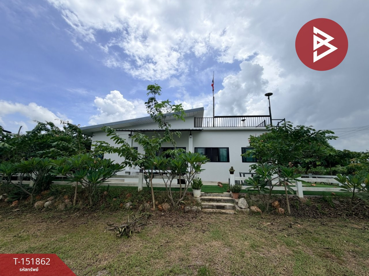 ขายบ้านเดี่ยวพร้อมที่ดิน เนื้อที่ 8 ไร่ 1 งาน 84 ตร.วา บ้านโป่ง ราชบุรี พื้นที่กว้างขวางมีบ่อปลา