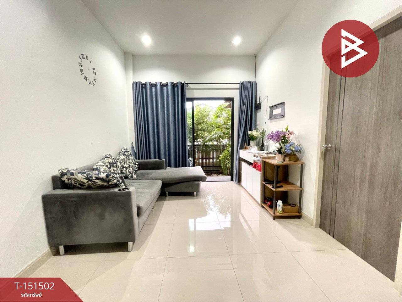 ขายบ้านแฝด 1 ชั้น หมู่บ้านวิลล่า โคโม่ (Villa Como) พานทอง–หนองหงษ์ ชลบุรี