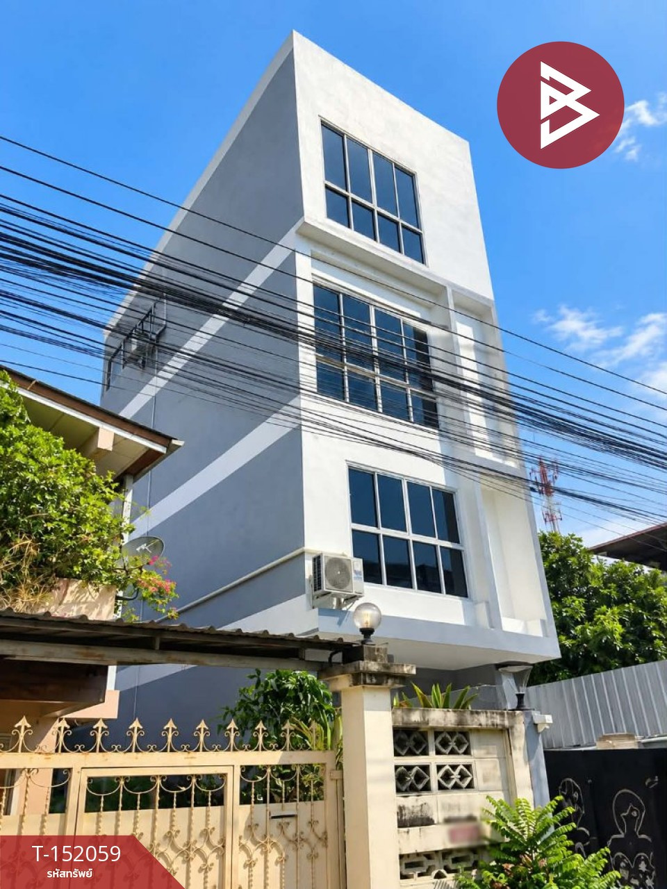 ขายบ้านเดี่ยว 4 ชั้น สิรินธรซอย 2 กรุงเทพมหานคร ใจกลางเมือง พร้อมผู้เช่า