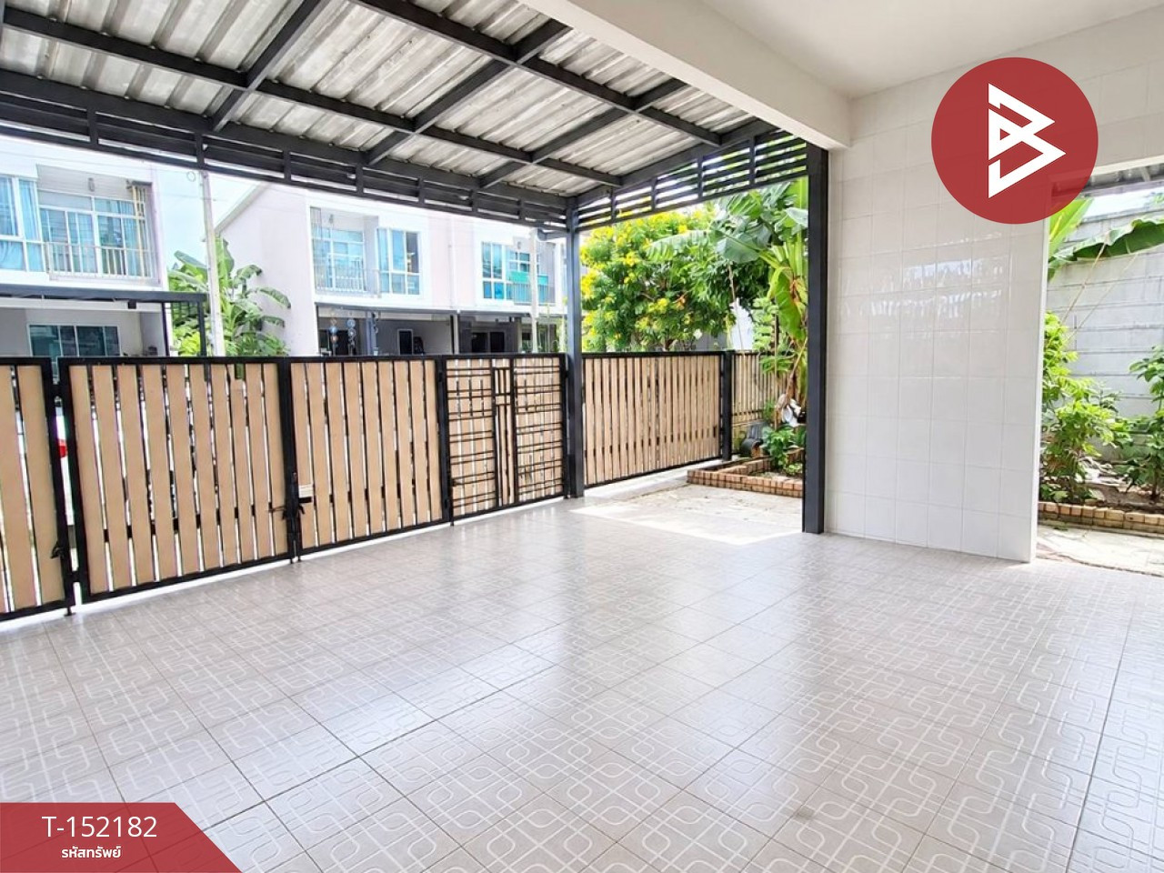 ขายทาวน์โฮมหลังริม หมู่บ้านซิตี้เซนส์ รามอินทรา 109 กรุงเทพฯ