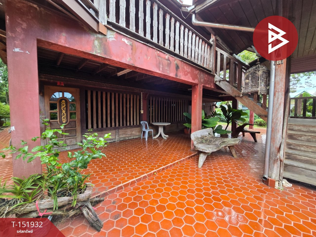 ขายบ้านเรือนไทยพร้อมที่ดิน เนื้อที่ 4 ไร่ 68 ตร.วา แกลง ระยอง