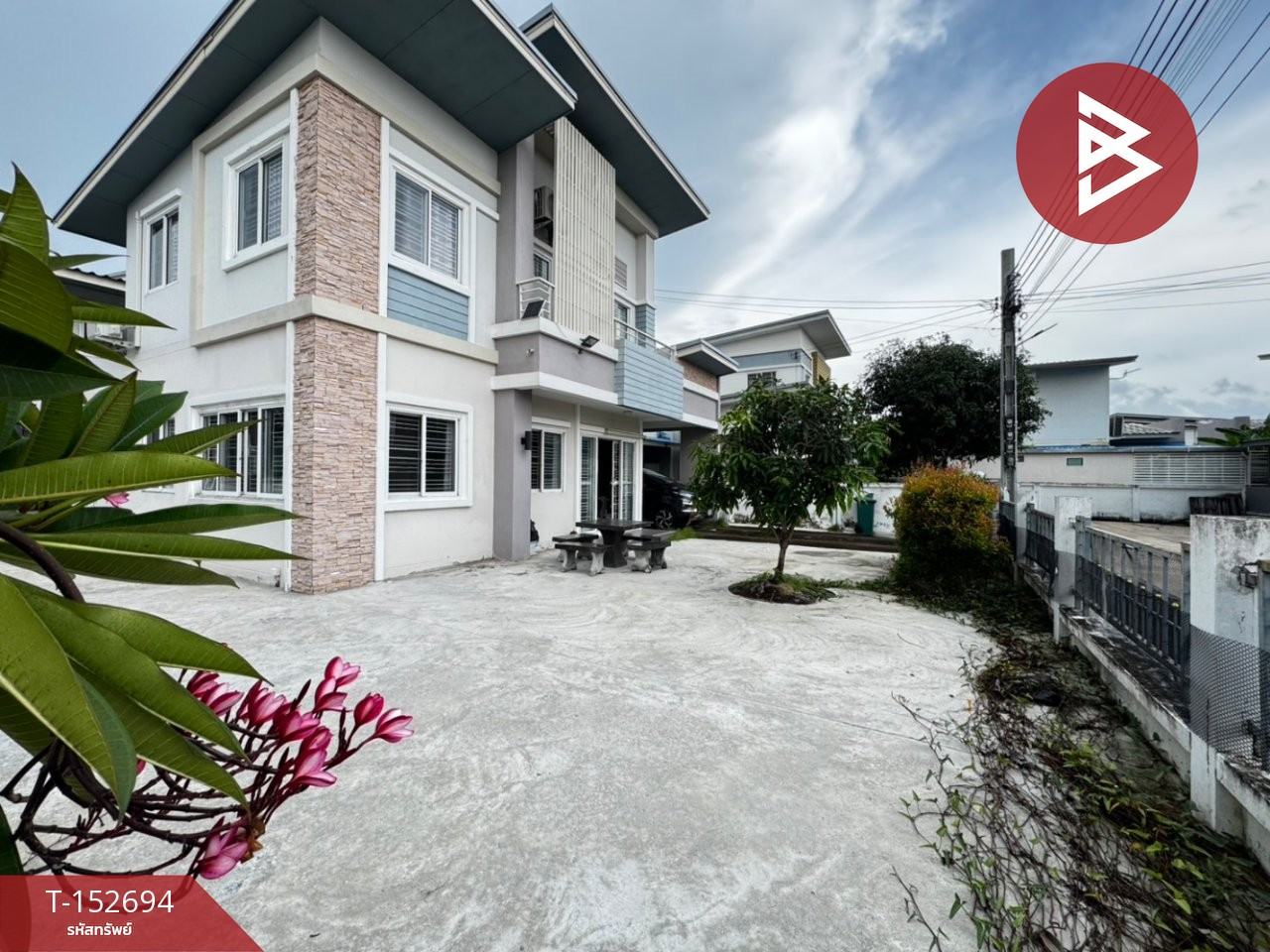 ขายบ้านเดี่ยว หมู่บ้านฟลอร่าวิลล์ พาร์คซิตี้ สุวินทวงศ์ (Flora ville Park City Suwinthawong) กรุงเทพมหานคร