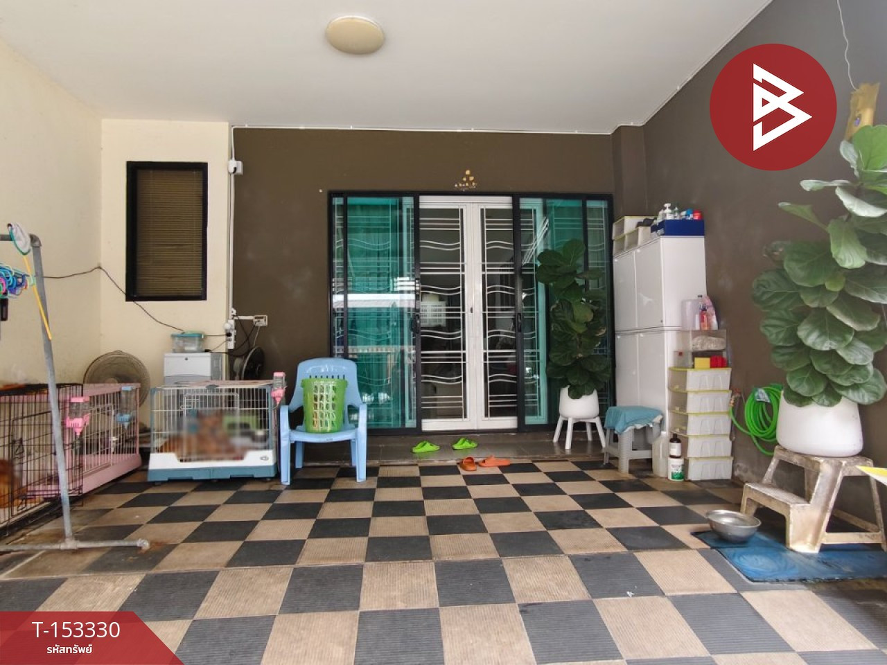 ขายทาวน์เฮ้าส์ หมู่บ้านซิกเนเจอร์ เอกชัย-บางบอน64/5 (Six Nature Ekachai-Bangbon64/5) กรุงเทพมหานคร