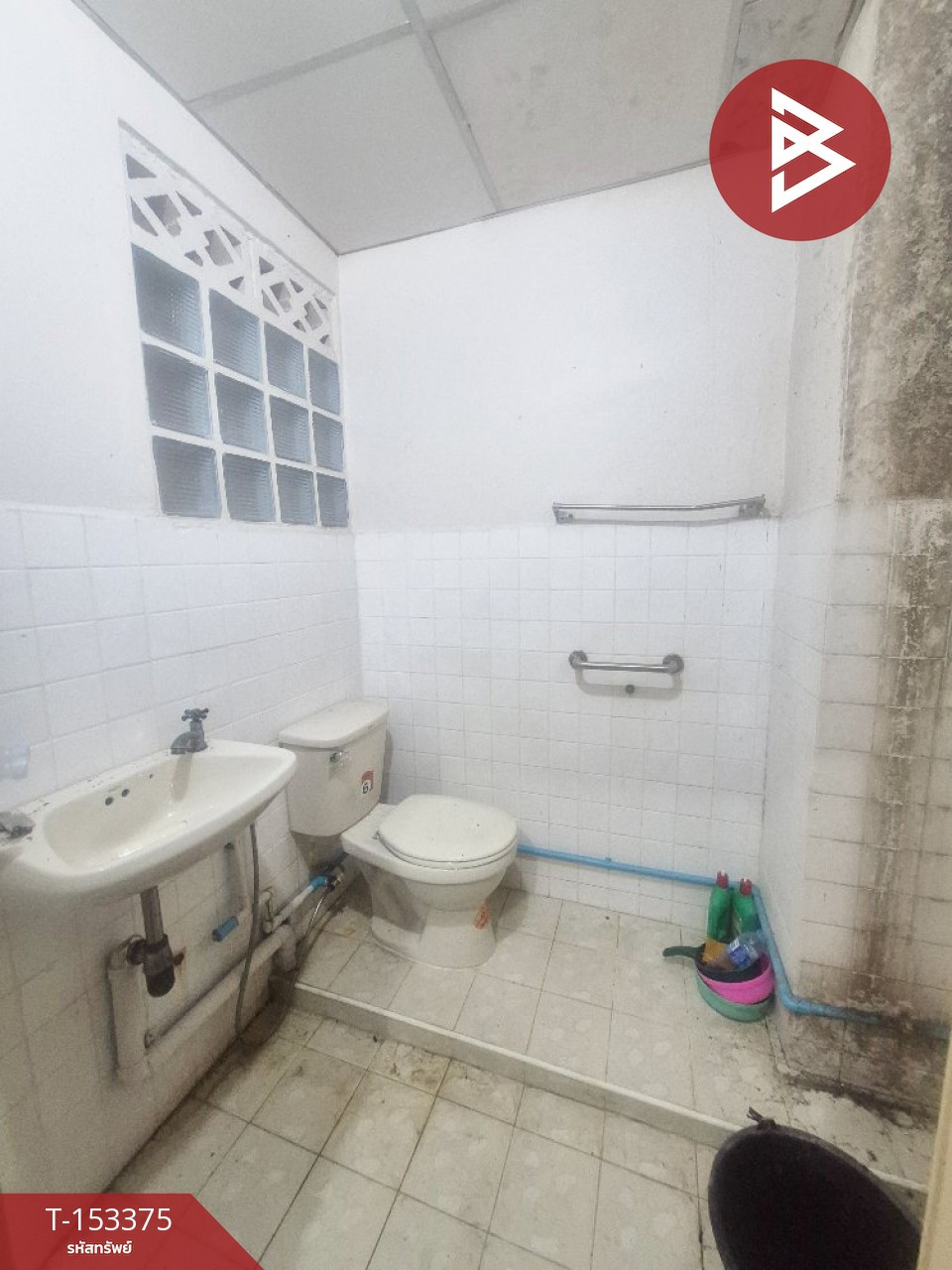 ขายคอนโด โครงการเพชรธานี คอนโดมิเนียม (Phetthanee Condominium) สมุทรปราการ
