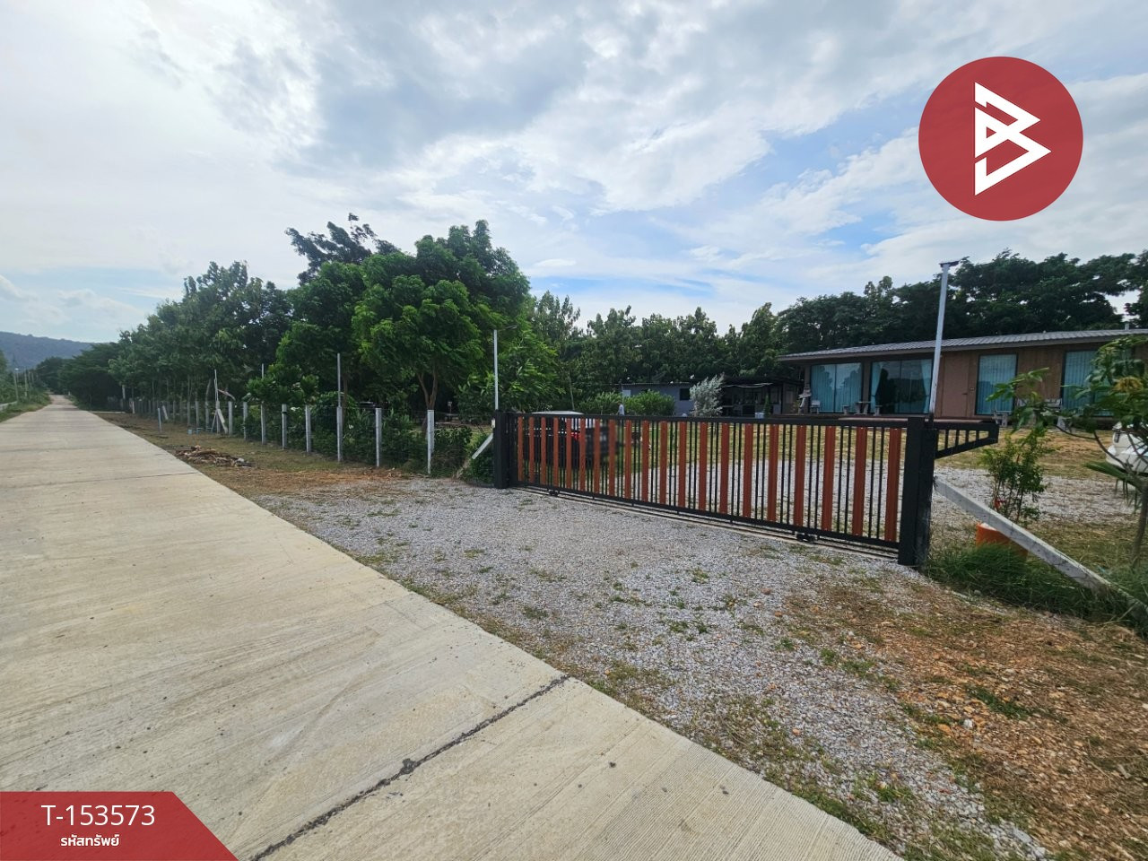 ขายบ้านเดี่ยวพร้อมที่ดิน 1 ไร่ แก่งคอย สระบุรี วิวภูเขา