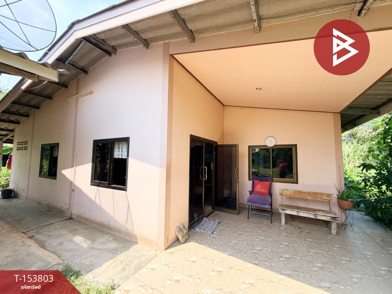 ขายบ้านเดี่ยวพร้อมที่ดิน เนื้อที่ 4 ไร่ 2 งาน 76 ตร.วา กำแพงแสน นครปฐม