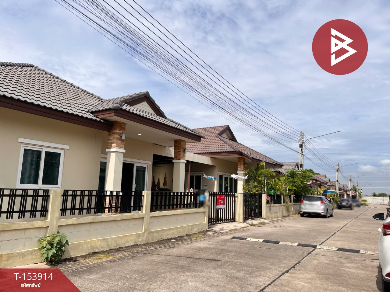ขายบ้านแฝด หมู่บ้านวิกทรอรี่ ปาร์ค (Victory Park) บางละมุง ชลบุรี