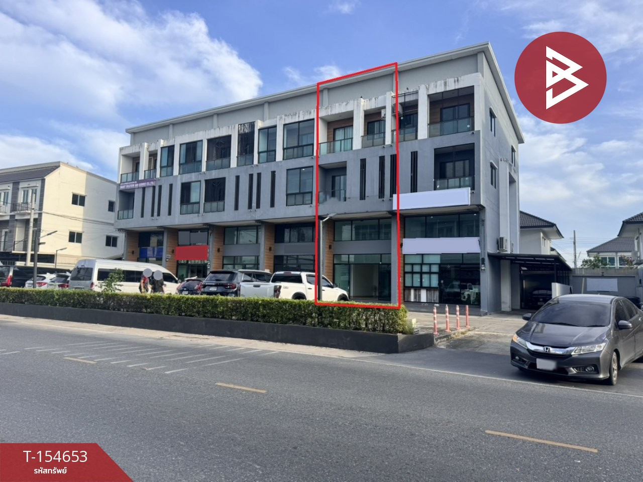 ขายอาคารพาณิชย์ 3 ชั้น เนื้อที่ 20.6 ตร.วา บางเมือง สมุทรปราการ