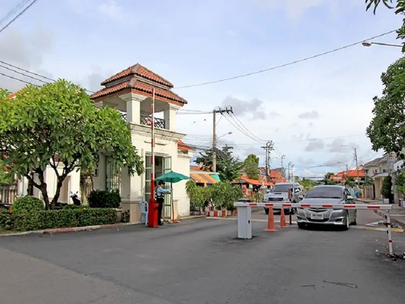 Baan-Pruksa-28
