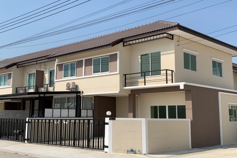 Baan-Theparak-15